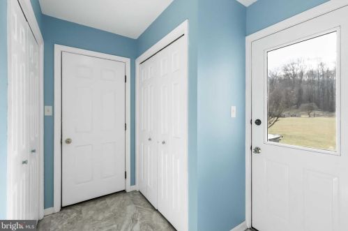 306 Schoolhouse Rd, Smithville PA  17560-9701 exterior