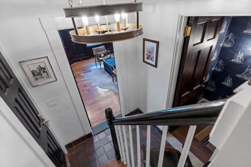 20 Phelps Rd, Middletown RI 02842-5448 exterior