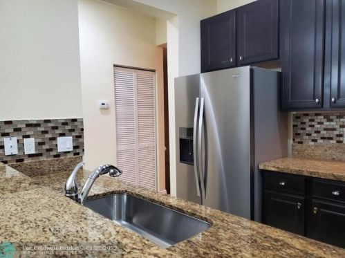 2565 119th Way, Hollywood, FL 33025-5696