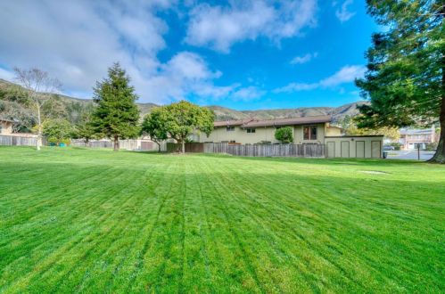 1165 Oddstad Blvd, Pacifica CA  94044-4446 exterior