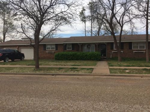 224 24th St, La Mesa, TX 79331-2312