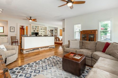 2960 Wynridge Dr, Darbydale OH  43123-8706 exterior