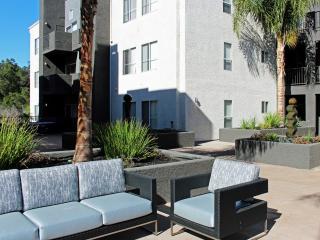 23639 Newhall Ave, Santa Clarita CA  91321-3122 exterior