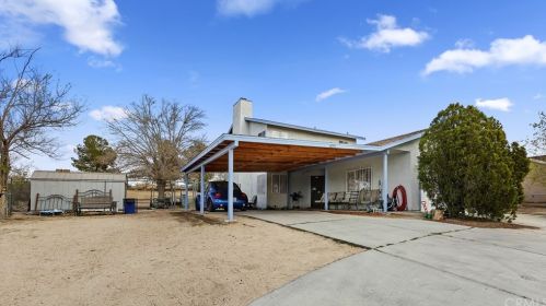 16285 Orick Ave, Victorville, CA 92394-1115