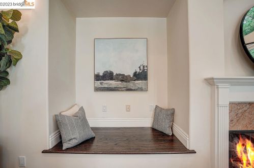 7164 Buckingham Blvd, Berkeley CA  94705-1715 exterior