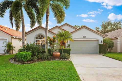 1556 Carriage Brooke Dr, West Palm Beach, FL 33414-6120