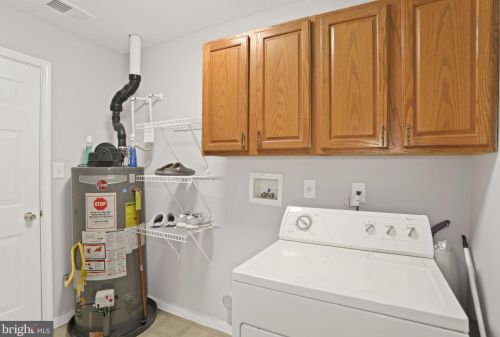 15 Brattleboro Rd, Swedesboro NJ  08085-2515 exterior