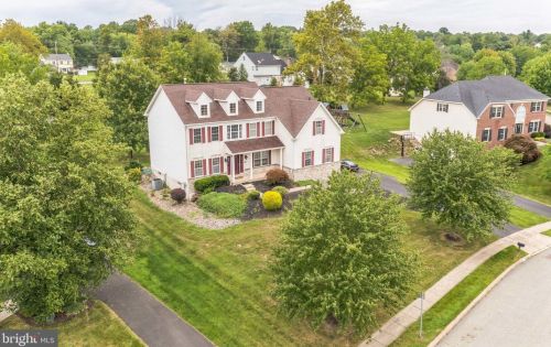 2005 Tennyson Ct, Norristown, PA 19403-1368