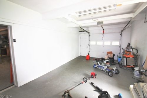 2 Sheba Dr, Wantage NJ  07461-4829 exterior