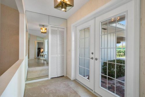10804 Tamarisk Trl, Boynton Beach, FL 33436-5019