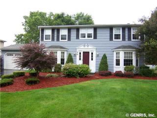 30 Wood Lily Ln, Fairport, NY 14450-9131