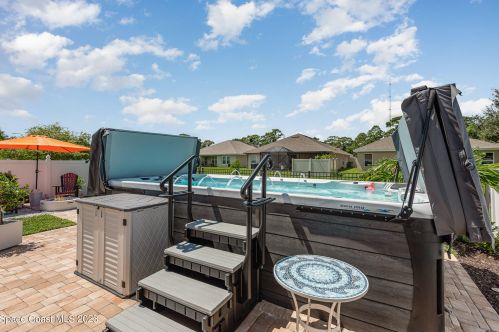 2072 Raleigh Dr, Titusville FL  32780-9131 exterior