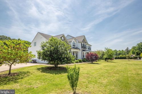 8574 Gray Fox Ln, Owens VA  22485-3572 exterior