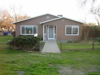 715 Myrtle St, Hanford, CA 93230-4121