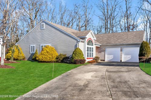 18 Portebello Rd, Jackson Twp NJ  08527-3934 exterior