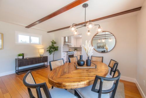 2020 Helena Way, Redwood City CA  94061-3311 exterior