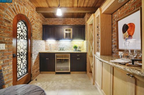 20 Rabble Rd, Orinda CA  94563-3718 exterior