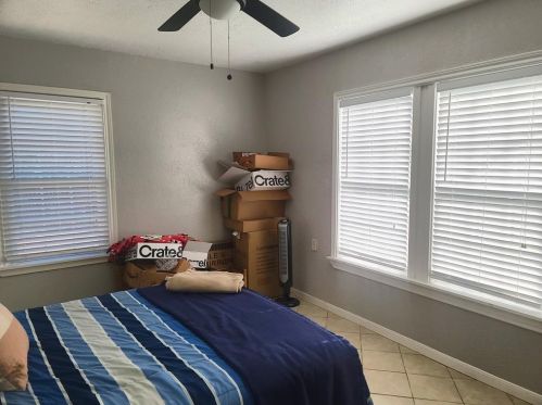 107 Bonita Ave, Galveston TX 77550-3105 exterior