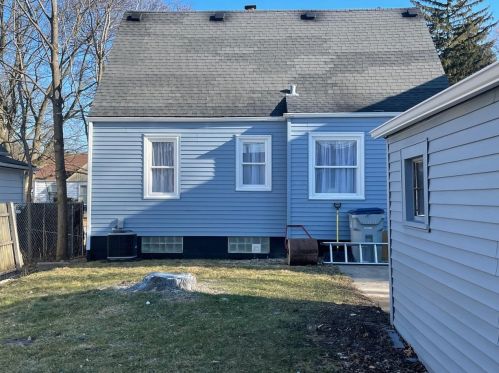 5931 42nd St, Milwaukee WI  53209-3938 exterior