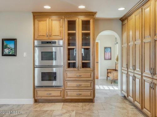 2114 Fallen Leaf Dr, Santa Maria CA  93455-5733 exterior