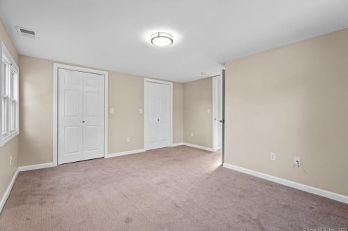 22 Roseleah Ave, Plainville CT  06062-2718 exterior