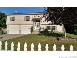 85 West St, Groton, CT 06340-4412