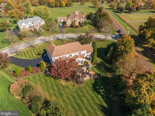 4040 Steeplechase Dr, Collegeville PA  19426-1265 exterior