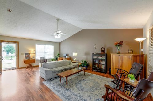 8104 Arbor Rose Way, Blacklick OH  43004-9235 exterior