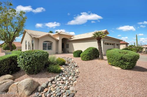 10003 Sunburst Dr, Chandler, AZ 85248-6271