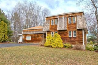 18 Bailey Rd, Salem, NH 03079-2812