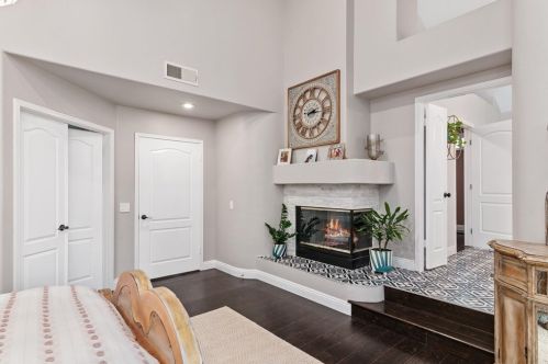 11773 Windcrest Ln, San Diego CA 92128-4279 exterior