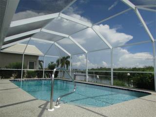 1407 Pine Island Ct, Punta Gorda FL  33950-8558 exterior