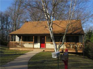 110 Coventry Dr, Butler, PA 16001-3418
