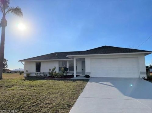 1416 5th Pl, Cape Coral, FL 33990-2020