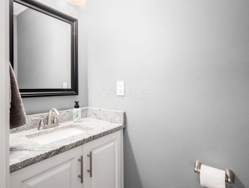 1102 Chaser St, Blacklick OH  43004-8783 exterior