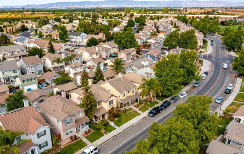 1125 Valley Glen Dr, Liberty Farms CA  95620-4835 exterior