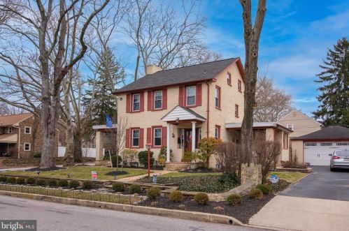 2104 3rd St, Norristown, PA 19401-1931