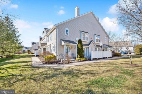 1608 Wharton Rd, Mount Laurel, NJ 08054-5249