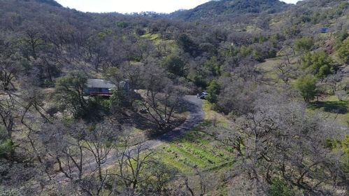 7820 Lakeside Dr, Ukiah CA  95482-9425 exterior