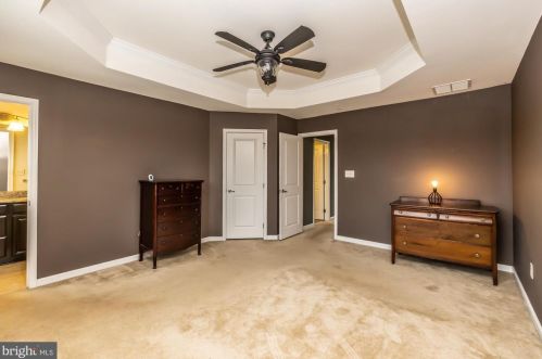 1839 Honeysuckle Ct, Downingtown PA  19335-7202 exterior