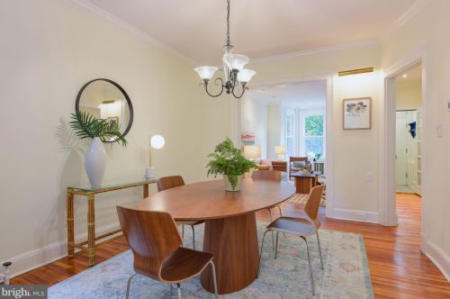 23 7 St, Washington DC 20003-4419 exterior