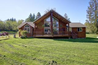 17926 Olive Ave, Camano Island, WA 98292-5646