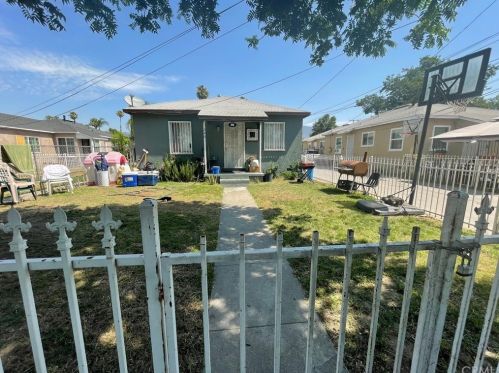 240 16th St, San Bernardino, CA 92405-4615