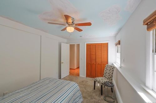 142 Loder Rd, Yorktown Hgts NY  10598-3911 exterior