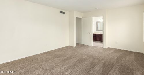 4760 Wahalla Ln, Glendale AZ 85308-7075 exterior