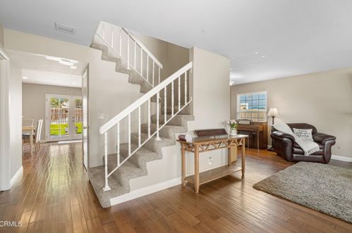 1640 Rivas Ln, Oxnard CA 93035-2749 exterior