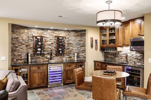 3810 Upton Ave, Minneapolis MN 55410-1239 exterior