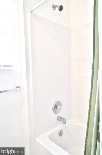 209 Kadies Ln, Edinburg VA  22824-9608 exterior