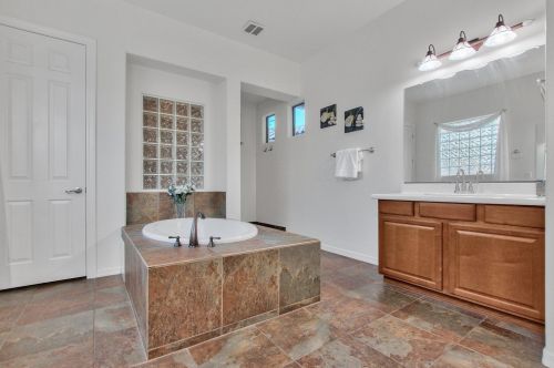 3516 Halsted Ct, Chandler AZ  85286-1630 exterior