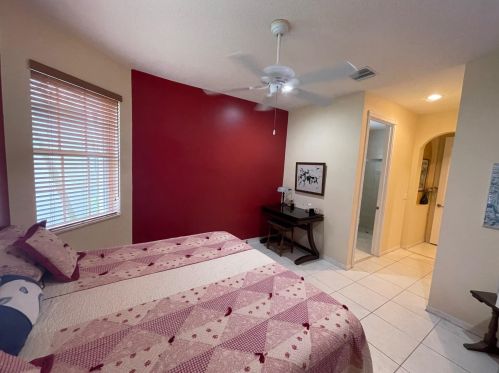 7110 Veneto Dr, Boynton Beach FL  33437-3741 exterior